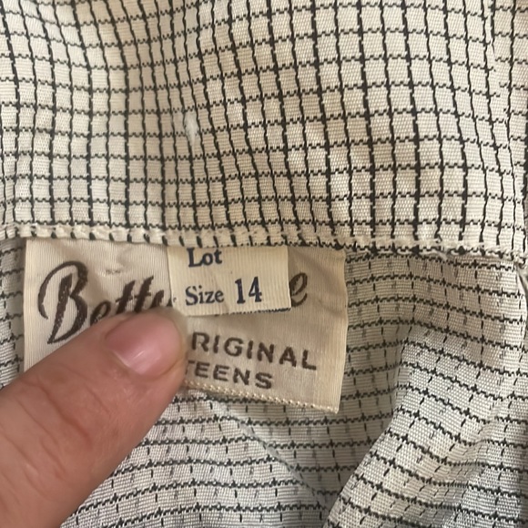 Vintage 1950s Betty Lane Striped Chiffon Dress - Picture 11 of 11